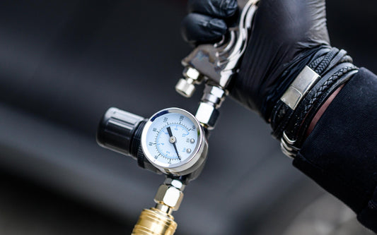 Reduktor ciśnienia membranowy do pistoletu lakierniczego AUARITA AR-802